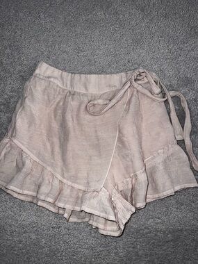 Women’s Cream Ruffle Wrap Skort